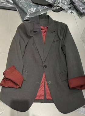 2025早春新款廓形宽松气质灰色西装外套女高级感安可拉红小西服