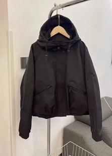 简约利索显瘦小个子短款2024新款连帽短款女二棉保暖冲锋衣外套潮