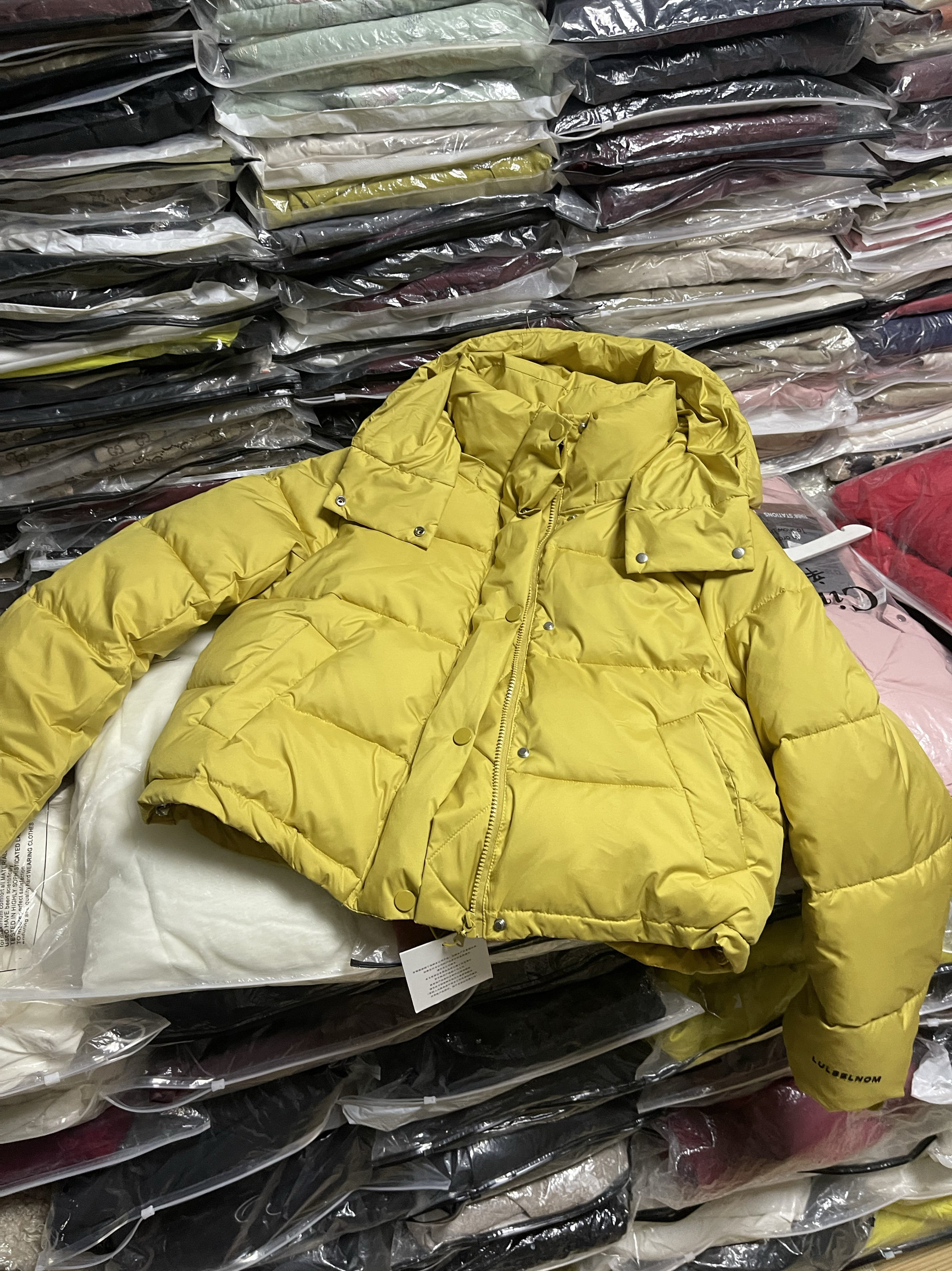 芥末黄新款时尚百搭显瘦新年款轻薄棉服短款小个子宽松外套面包服