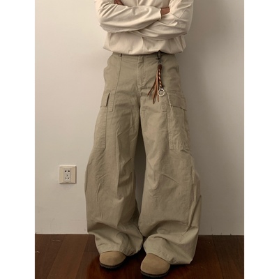 Daily1堆积褶皱大口袋工装裤