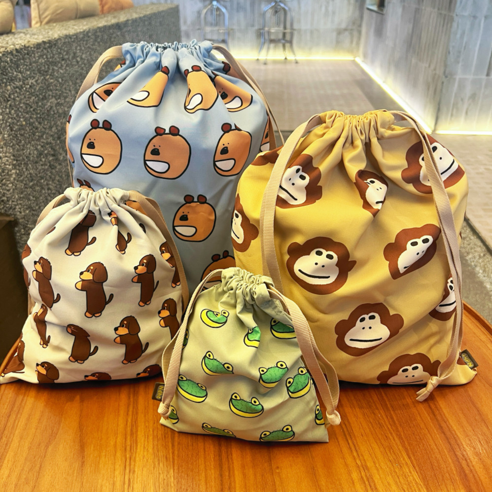 新款动物印花可爱卡通收纳袋幼儿园脏衣袋旅行便携束口袋洗漱包
