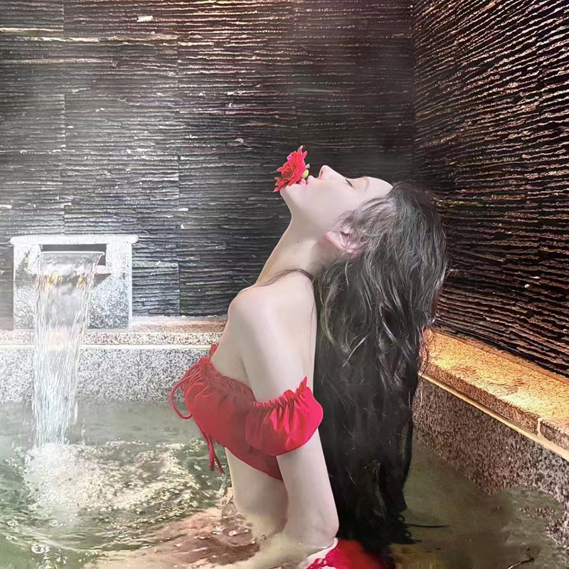 新款红色比基尼甜心辣妹纯欲天花板网红风性感度假温泉小胸带胸垫,运动/瑜伽/健身/球迷用品,比基尼,淘宝优惠券,粉丝福利购,淘宝优惠卷