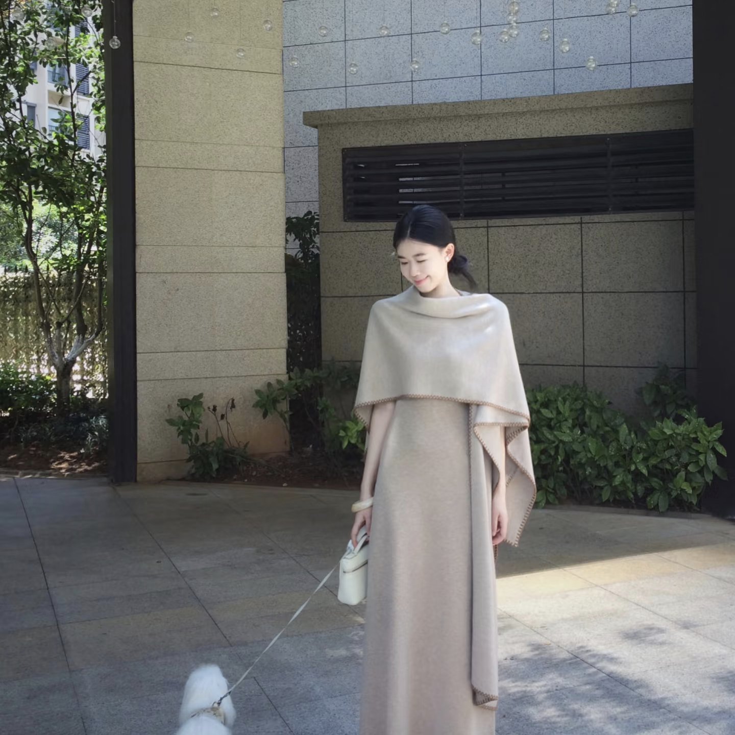 姐系贵感套装女秋季清冷贵气感穿搭大方得体针织连衣裙披肩两件套