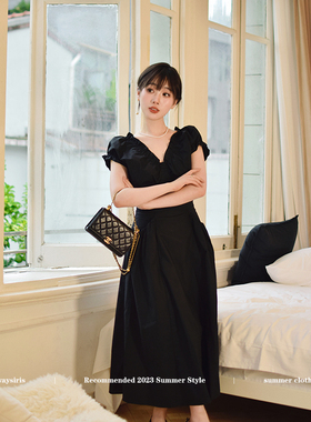 alwaysiris 媛鸢/2023夏YangLotus法式褶皱插袋设计感显瘦连衣裙