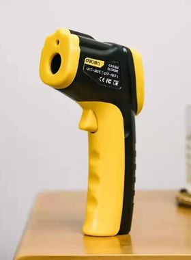 得力DL333380红外线测温仪温度计烘焙厨房测试仪工业高精度多功能