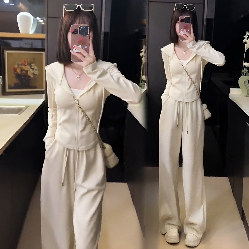 休闲运动套装女秋季连帽卫衣外套茶系穿搭一整套别致长裤两件套女,女装/女士精品,时尚套装,淘宝优惠券,粉丝福利购,淘宝优惠卷