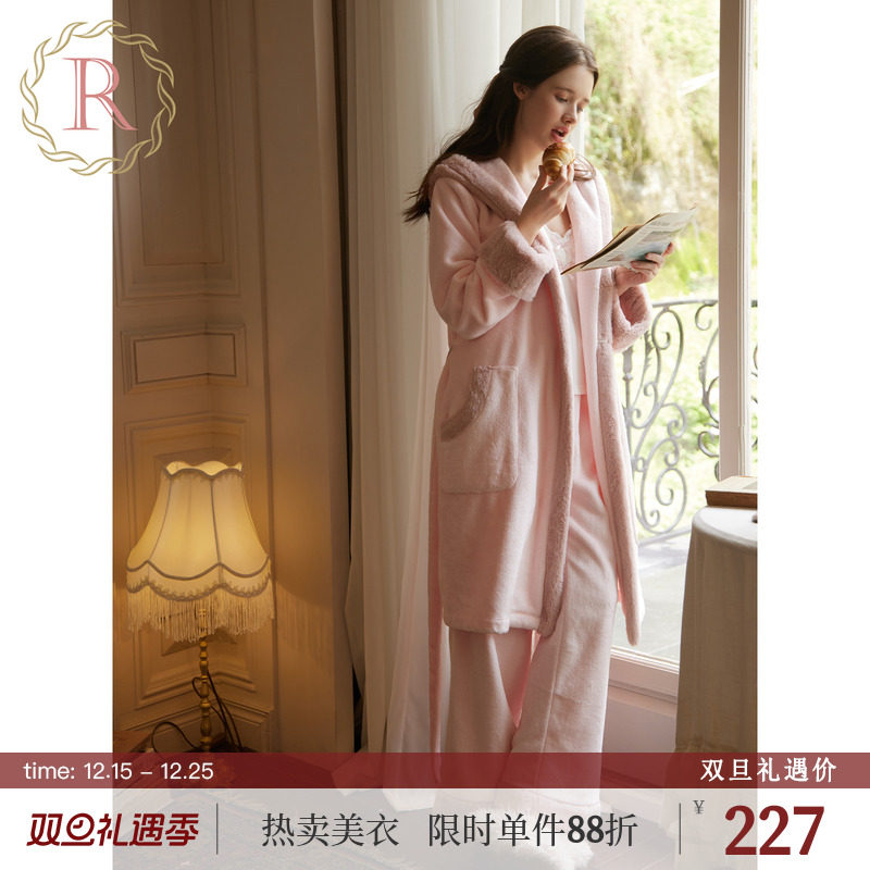 INS风甜美慵懒气质感牛奶绒睡袍