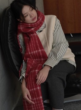 围巾女款2025新款冬女生羊毛红色蓝色时尚洋气高档围巾韩系氛围感