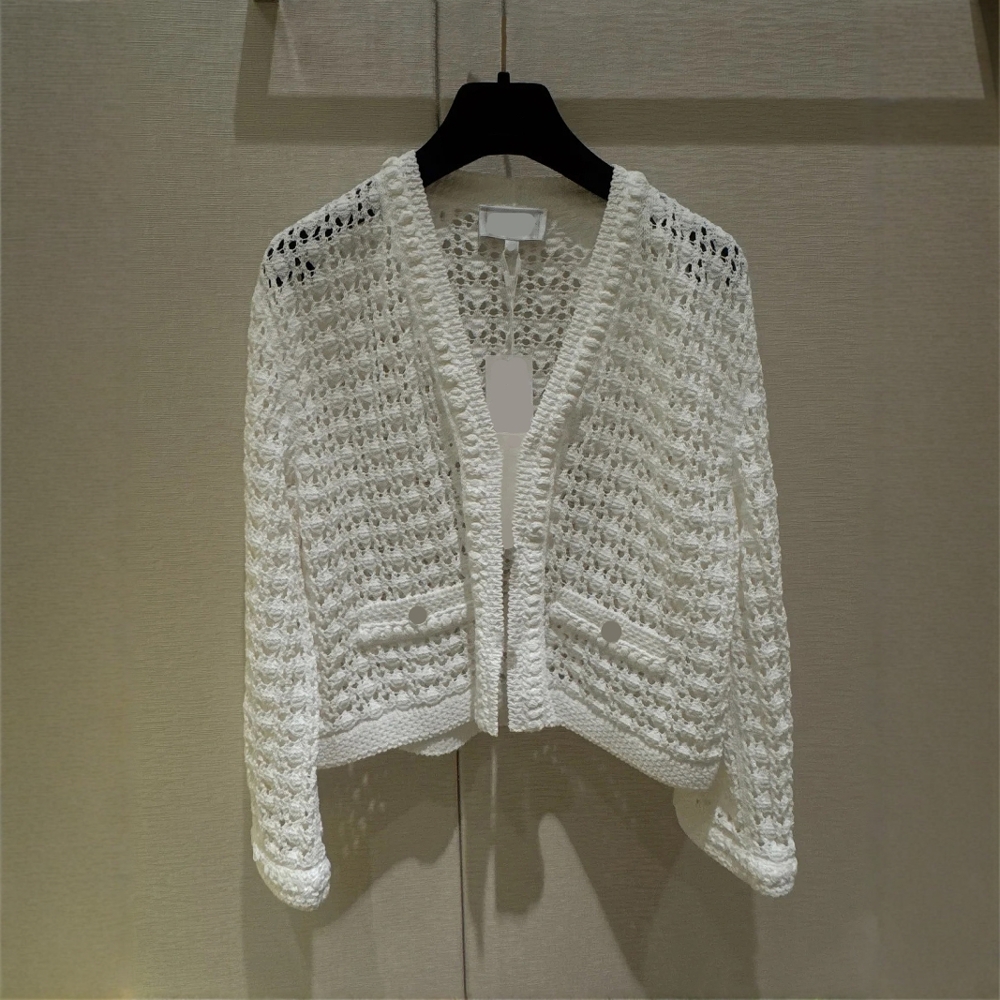 南油高定26C小香风双C扣镂空短款针织V领开衫显瘦百搭减龄女上衣