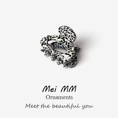 抓夹小号女法式醋酸后脑勺半扎发