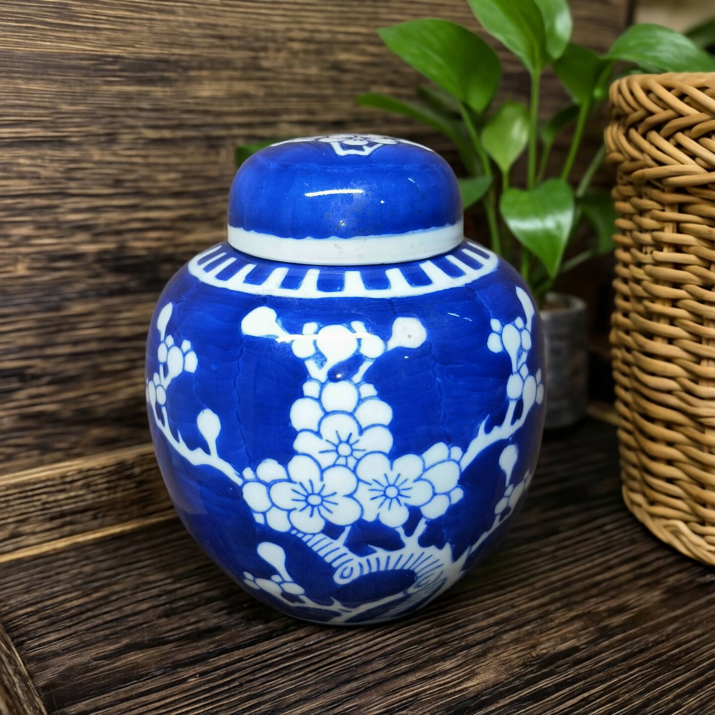 包老/景德镇567老厂瓷/建国瓷厂柴窑手绘冰梅6英寸宝珠坛/醒茶罐