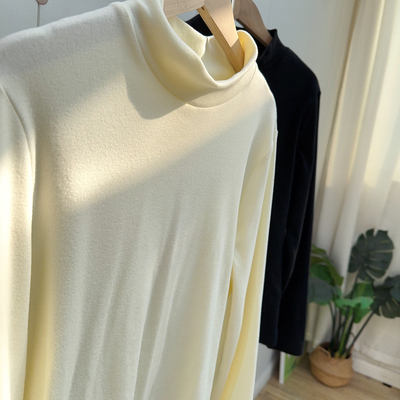 真材实料，巨推荐。女士科家两色德绒半高领打底衫