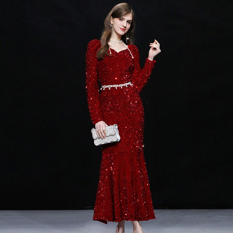 2024秋冬季新款年会富家千金收腰鱼尾轻礼服长款连衣裙丝绒亮片