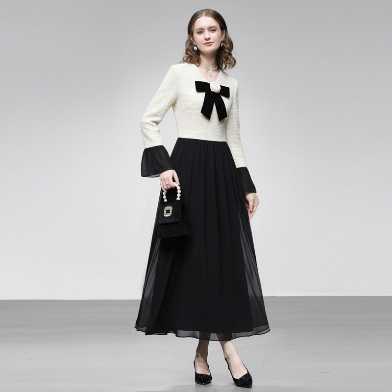 2026春新款小香风富家千金小V领立体花点缀喇叭袖大摆撞色连衣裙