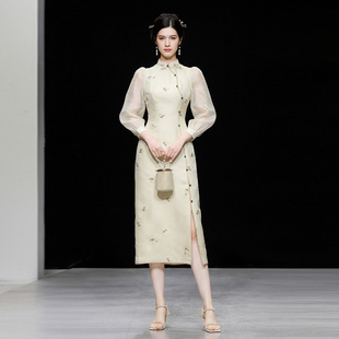 夏季女装2026新款气质杏色灯笼袖修身收腰旗袍连衣裙纱裙长裙