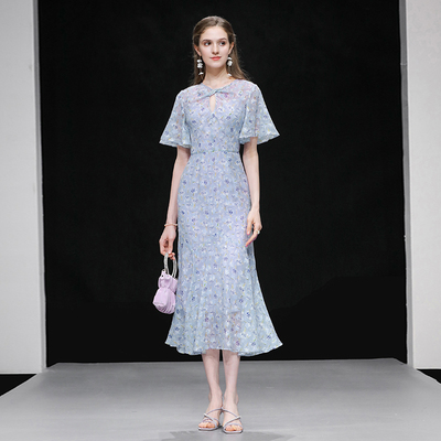 2025夏季新款气质优雅雪纺提花荷叶袖收腰显瘦鱼尾摆连衣裙女