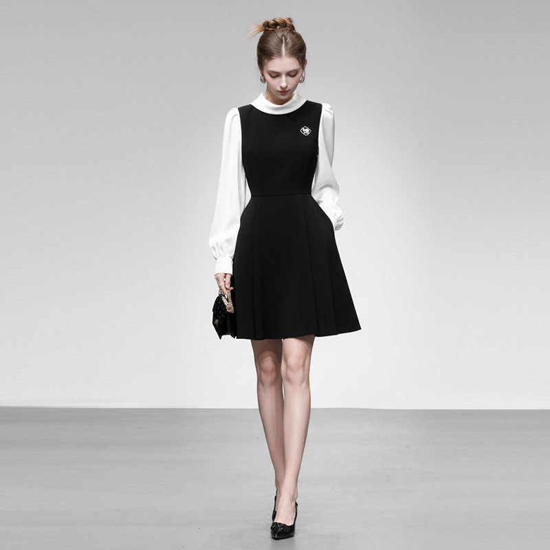 2026年春季新款法式千金风高级感撞色拼接收腰大摆A字连衣裙,女装/女士精品,连衣裙,淘宝优惠券,粉丝福利购,淘宝优惠卷