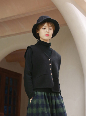 马甲女2025新款秋文艺黑色包芯纱无袖开衫v领背心百搭宽松小清新