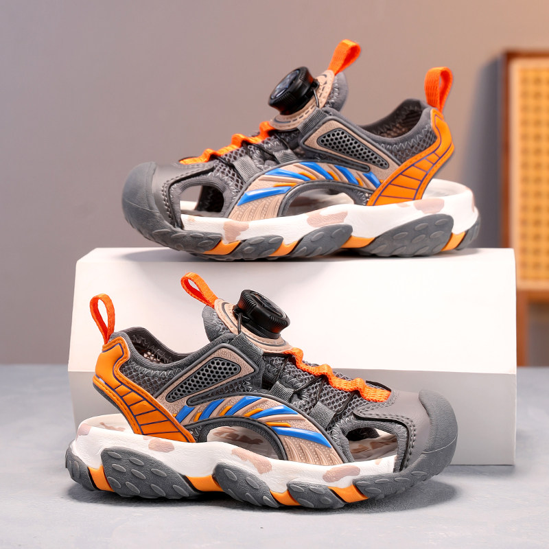 包头男童凉鞋2026新款夏季儿童沙滩鞋软底防滑凉拖鞋男孩帅气运动