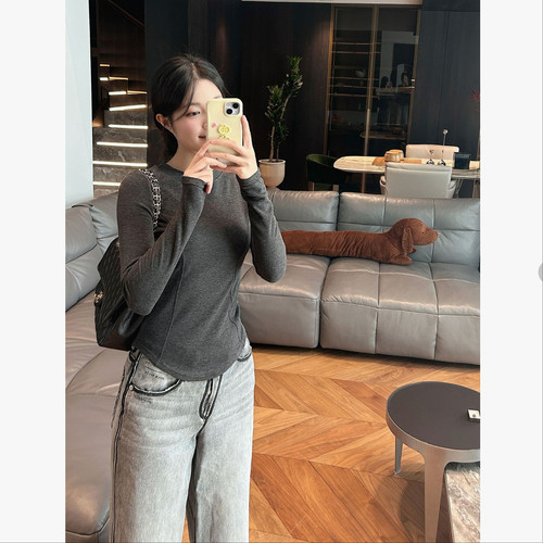 Sk金姐！戴珊莱同款~莱赛尔天丝~立体裁剪收腰~德绒圆领长袖T恤