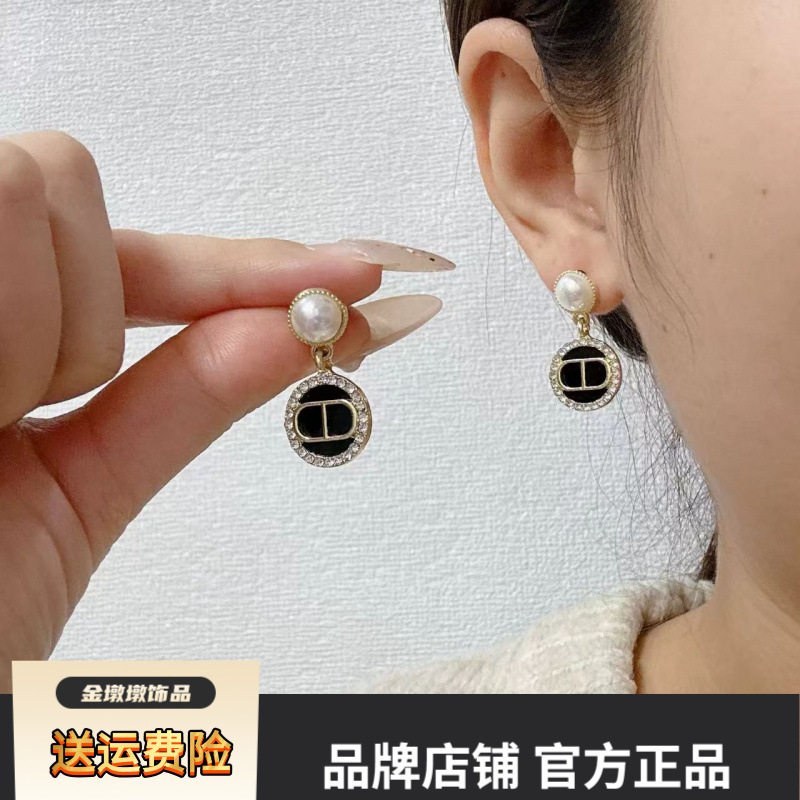 小香耳钉2025年新款潮轻奢小众设
