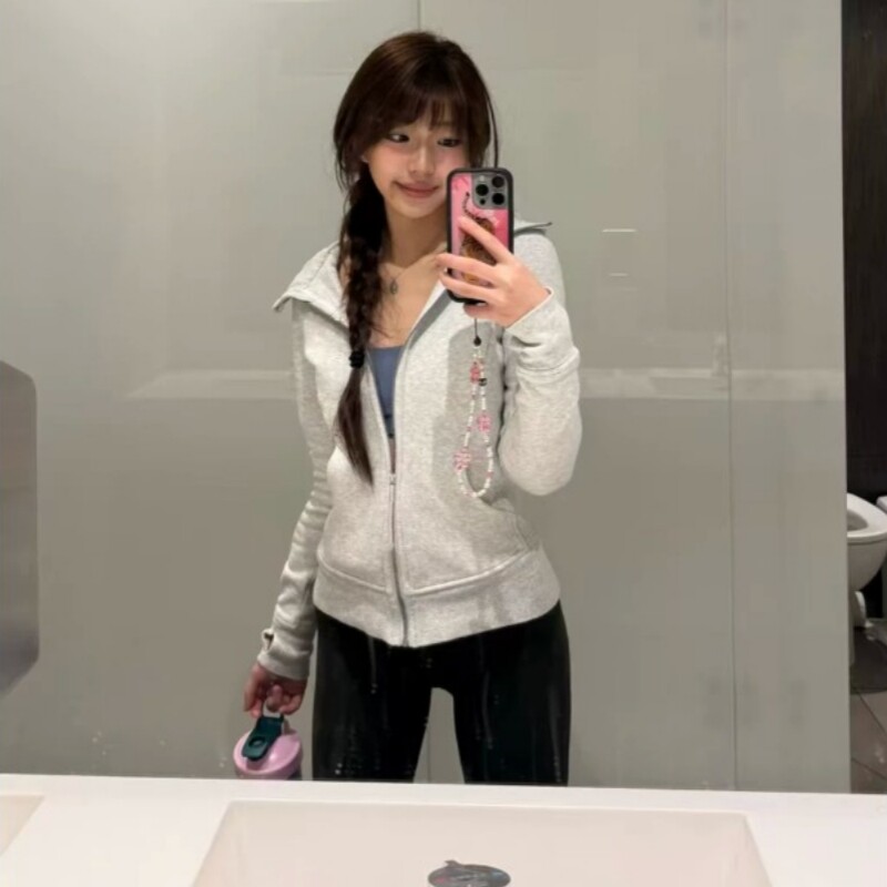 白灰色修身卫衣外套女秋冬季连帽正肩卫衣加绒韩系穿搭掐收腰上衣