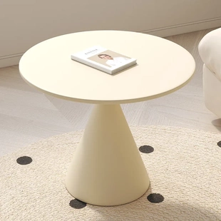 闲鱼二手家具旧货市场入口捡漏小圆桌洽谈桌电脑桌铁艺床边茶几桌