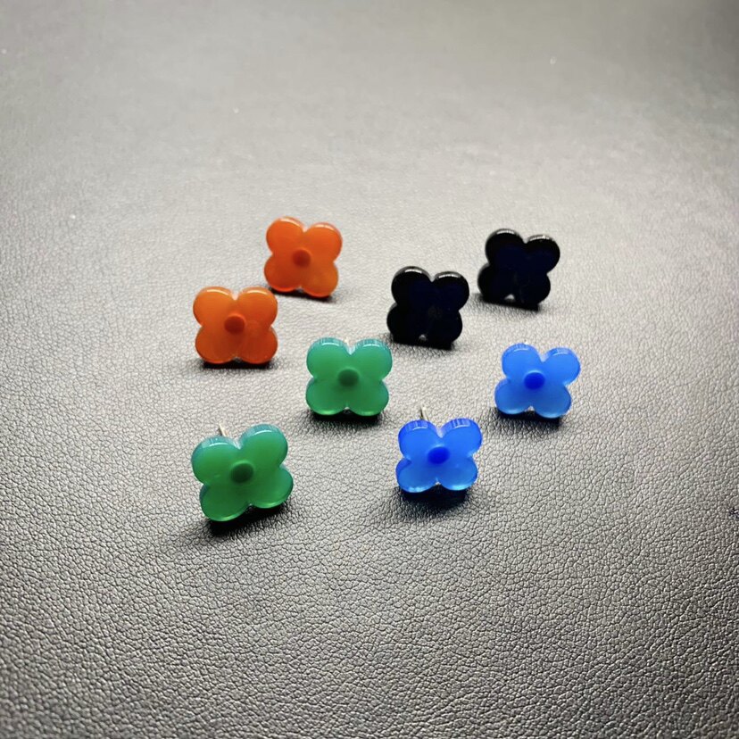 新款通体S925纯银四叶草耳钉 防过敏天然黑红绿蓝玛瑙四叶草耳饰