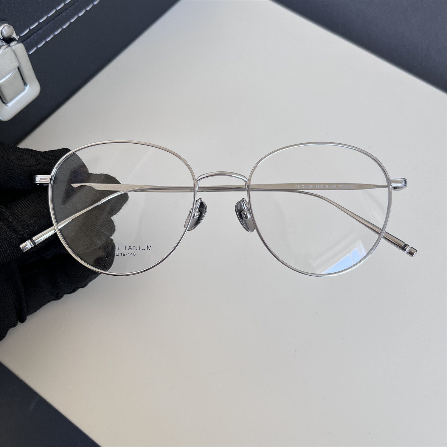 8克52口超轻纯钛商务韩系男女带鼻托女眼镜框架可配近视椭圆潮女