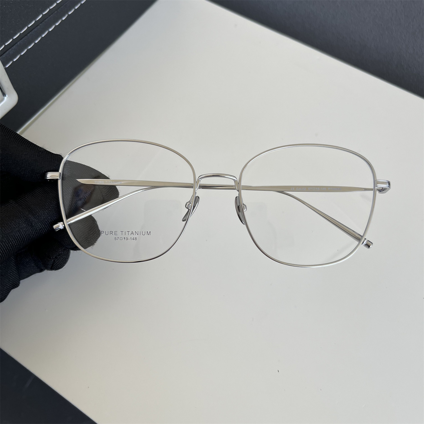 8克57超轻大框蝶形纯钛清冷银带鼻托男女眼镜框架可配近视文艺潮