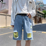 黄色