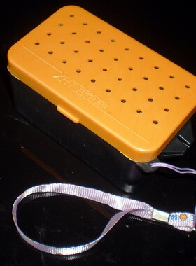 活饵盒 蚯蚓盒 塑料蚯蚓盒 渔具盒 红虫盒 方盒渔具 垂钓用品