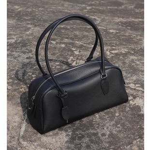 头层牛皮保龄球包女大容量通勤枕头包单肩腋下手提包 PIGMISS