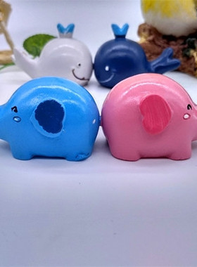 可爱风小象情侣手绘亲嘴家居摆设