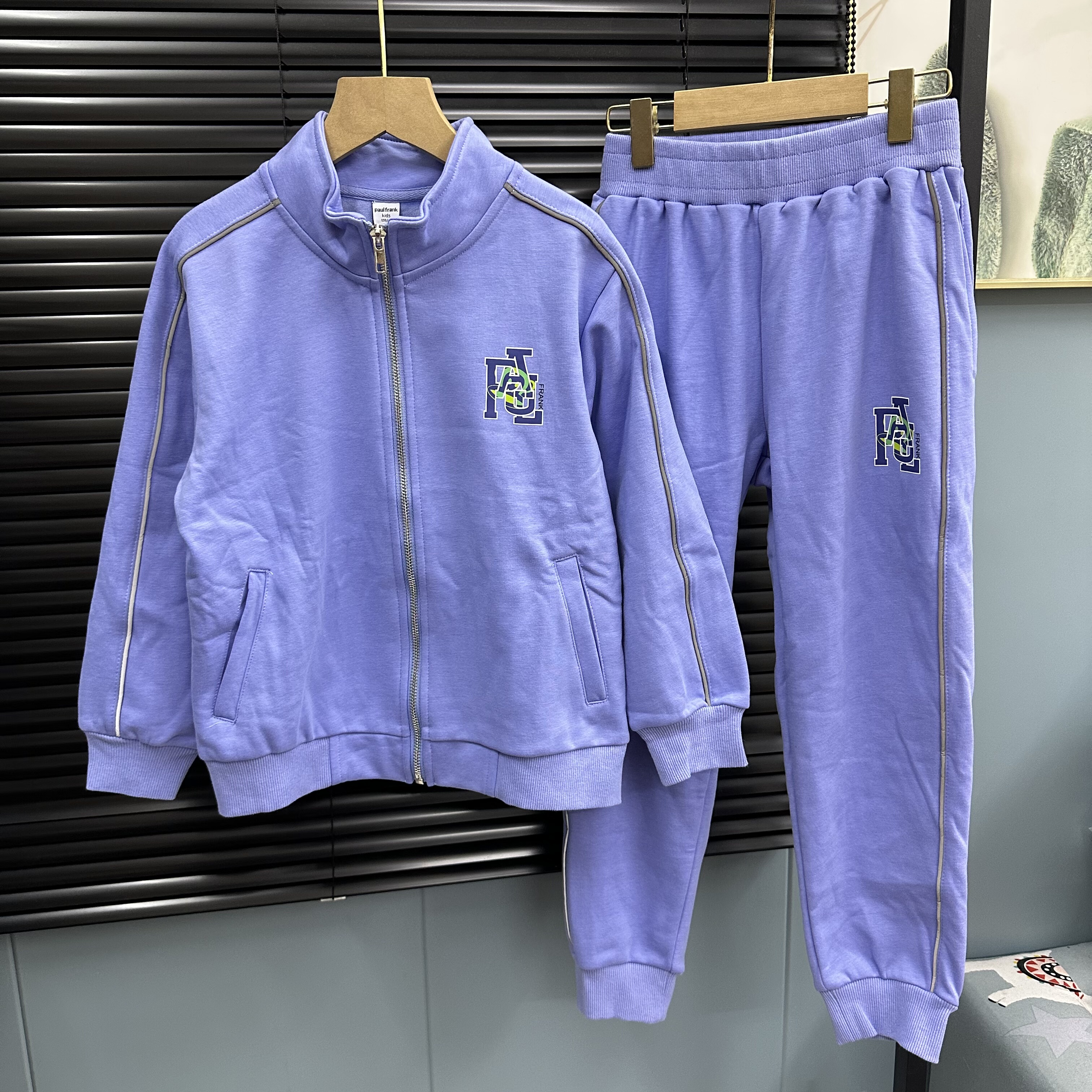 秋冬新品男女童加绒运动卫衣套装纯棉不起球卡通印花潮牌外穿开衫