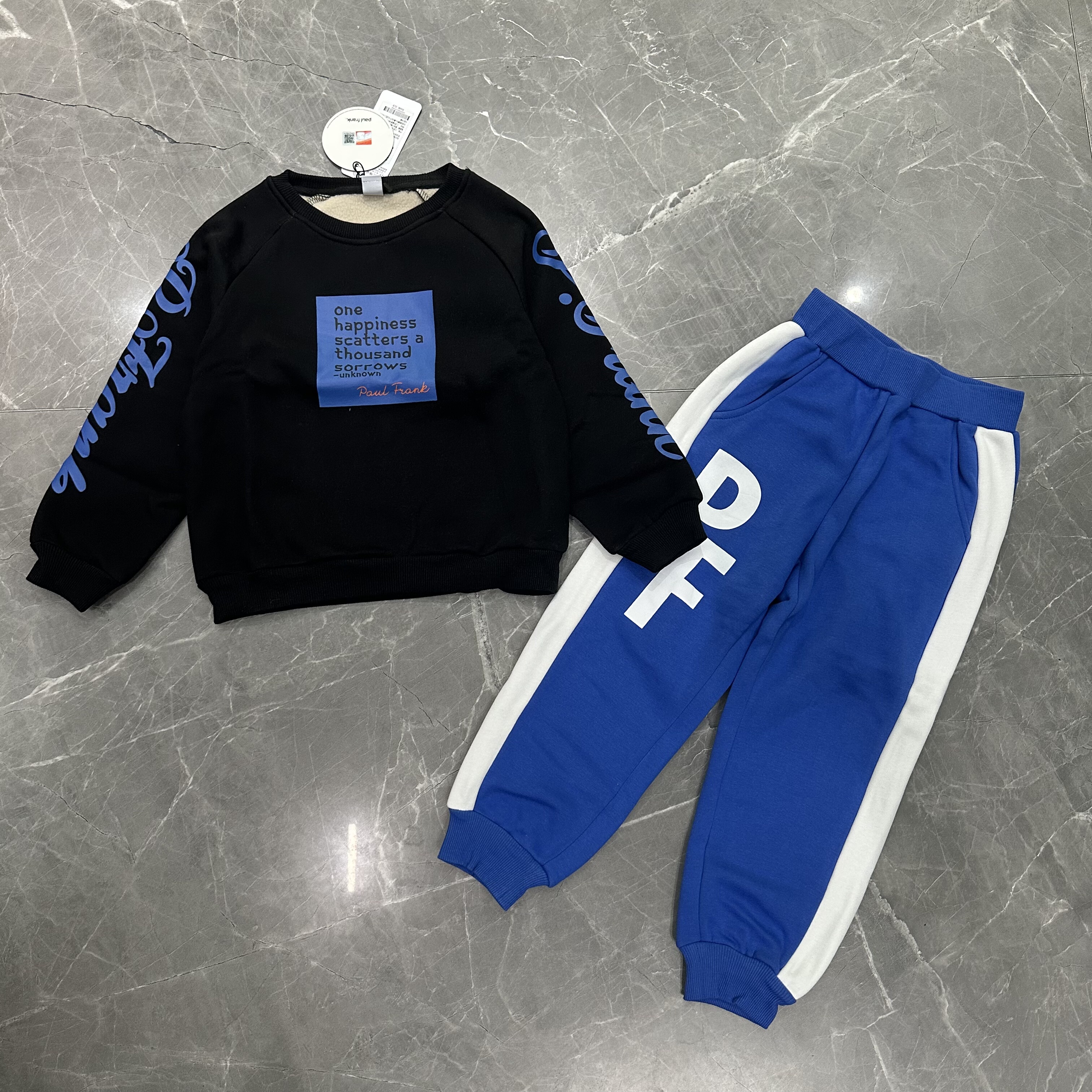 国内实体店品牌秋冬加绒男童运动套装两件套厚实保暖罗纹收口卫衣