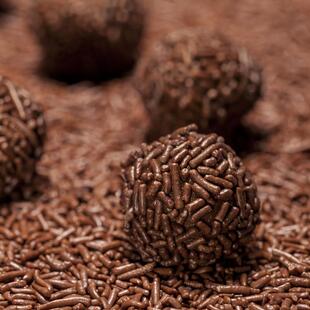 Brigadeiro 巧克力球 Beijinho 椰蓉球牛奶球冻巴西特色甜品225g