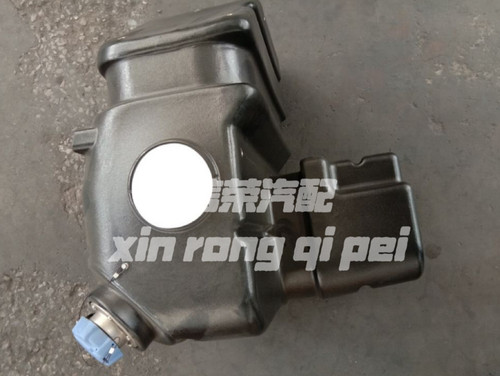 重汽汕德卡G7C7H尿素箱总成G7S 90L尿素箱总成原厂 WG9925560810