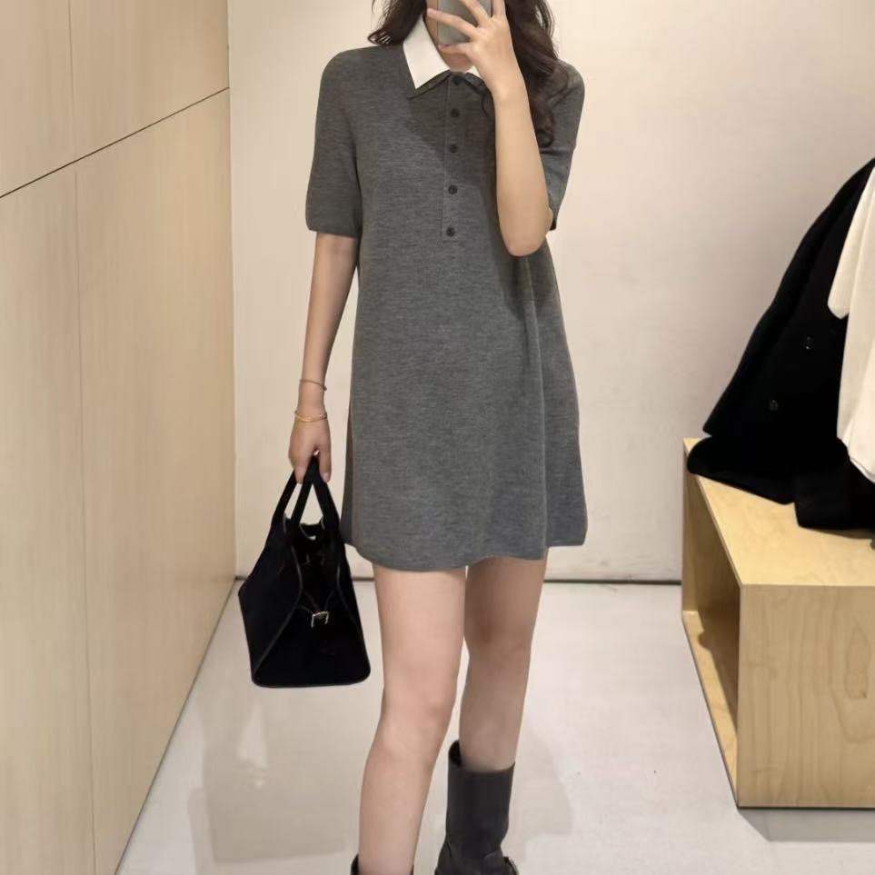 CS女装灰色A字针织连衣裙双层领