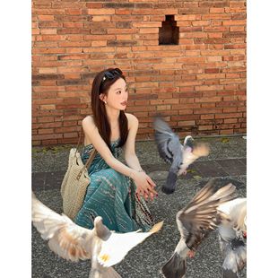 波西米亚度假连衣裙女夏季新款法式旅游拍照海边沙滩裙气质长裙子