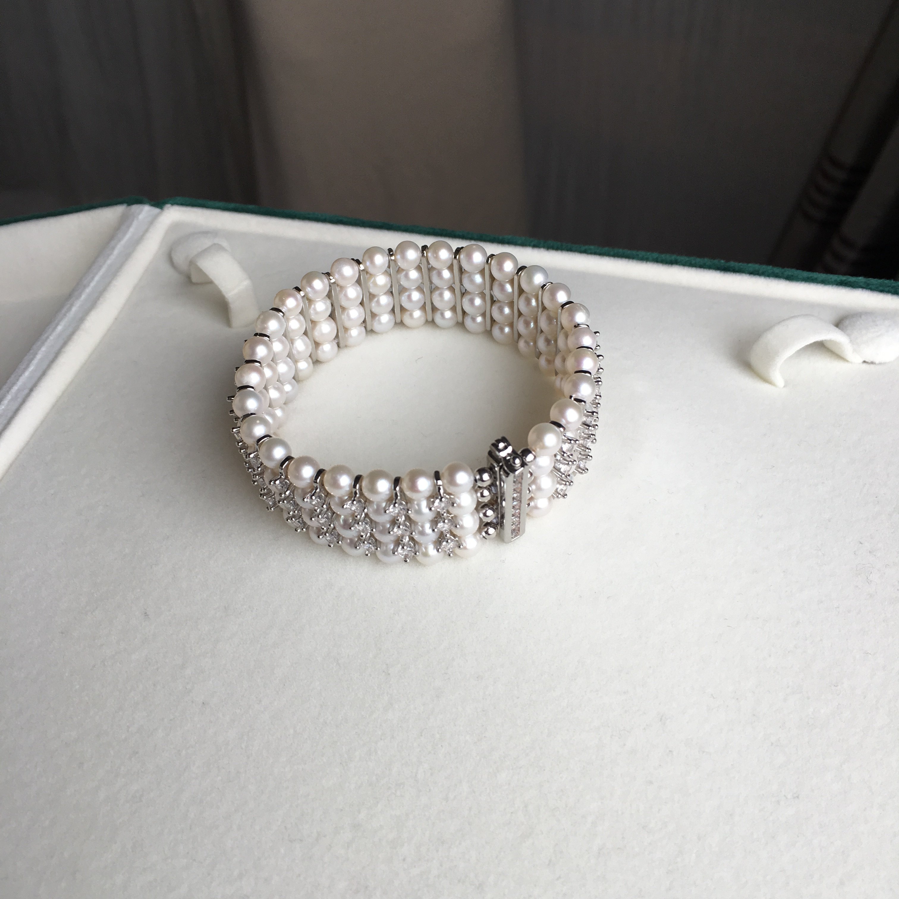 天然珍珠多层手链优雅手饰四层女款个性小众配饰小米珠多排手镯