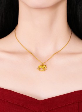 旋转木马项链女2026新款生肖马本命年马年设计小众气质轻奢锁骨链