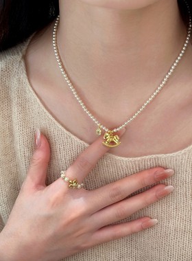 上有钱碎冰冰小马吊坠钱币珍珠项链爆款毛衣链2026跨年生日礼物