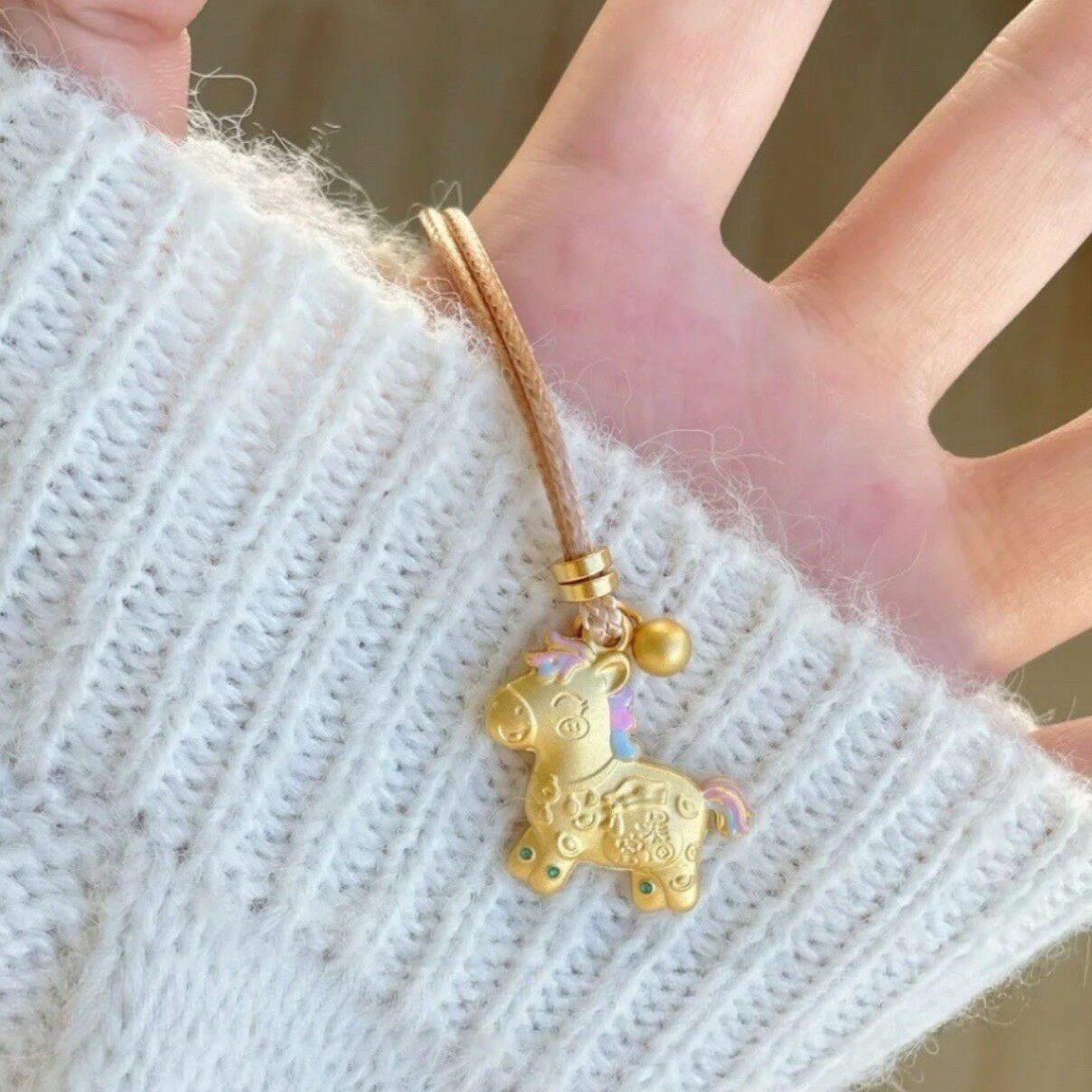 可爱小马黄金色珐琅马上有钱DIY挂坠长款项链女吊坠秋冬毛衣链款