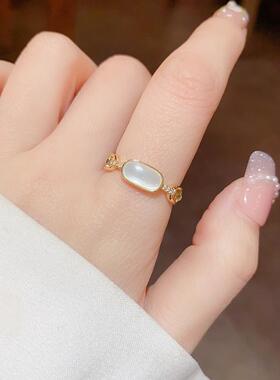 精致时尚椭圆贝母开口戒指女闺蜜独特气质小众设计感高级感手饰品