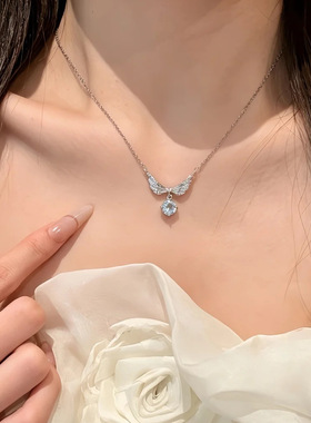 王俊凯应援色项链天使之翼蓝钻项链2026新款轻奢精致风锁骨链