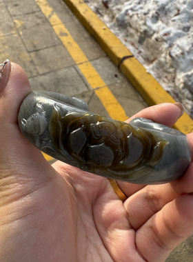 新疆和田玉籽料蓝底籽料糖青花手镯油润感和田玉手镯荷花手镯