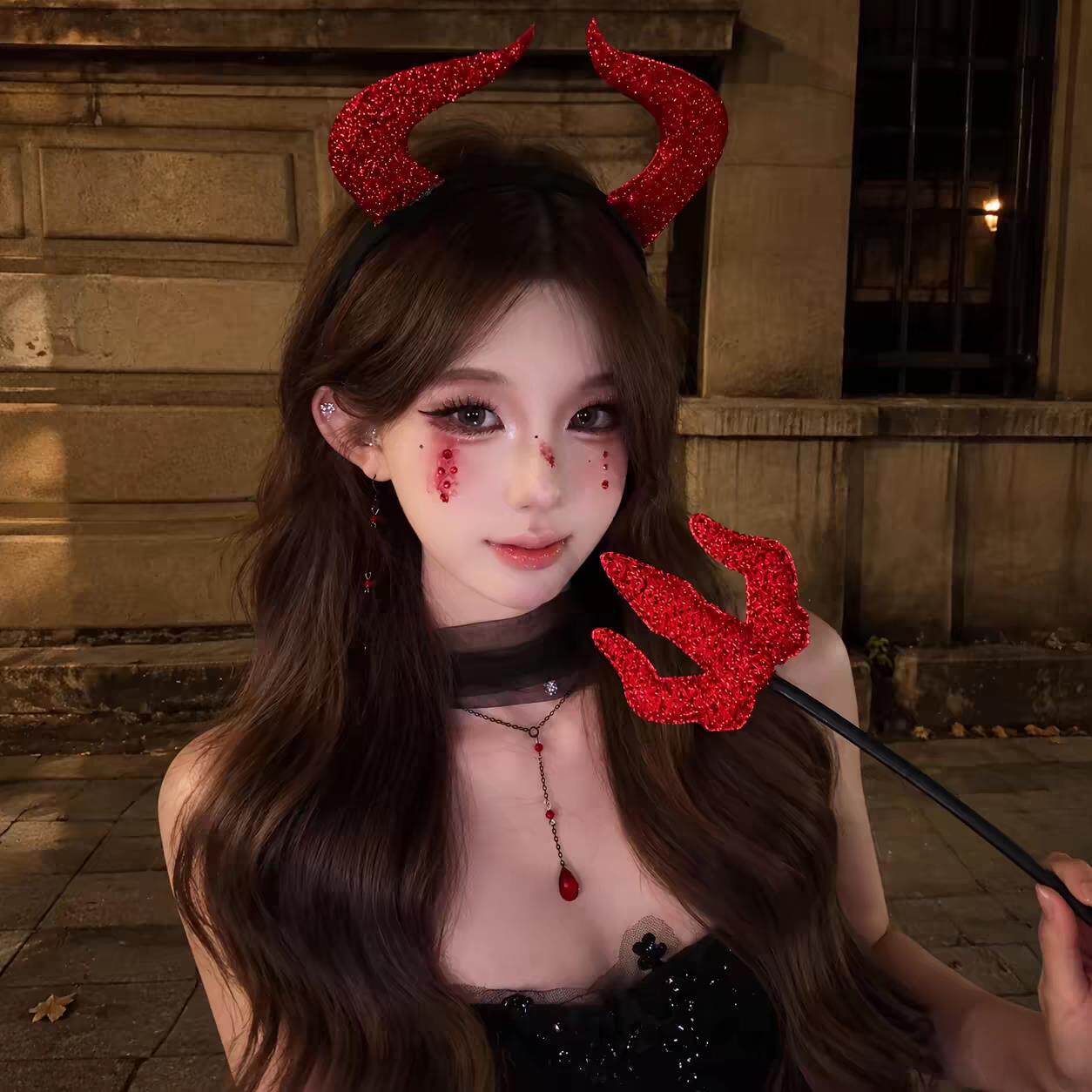 红色恶魔发箍套装万圣节魅魔牛角cos装扮暗黑爆闪武器头箍小装饰