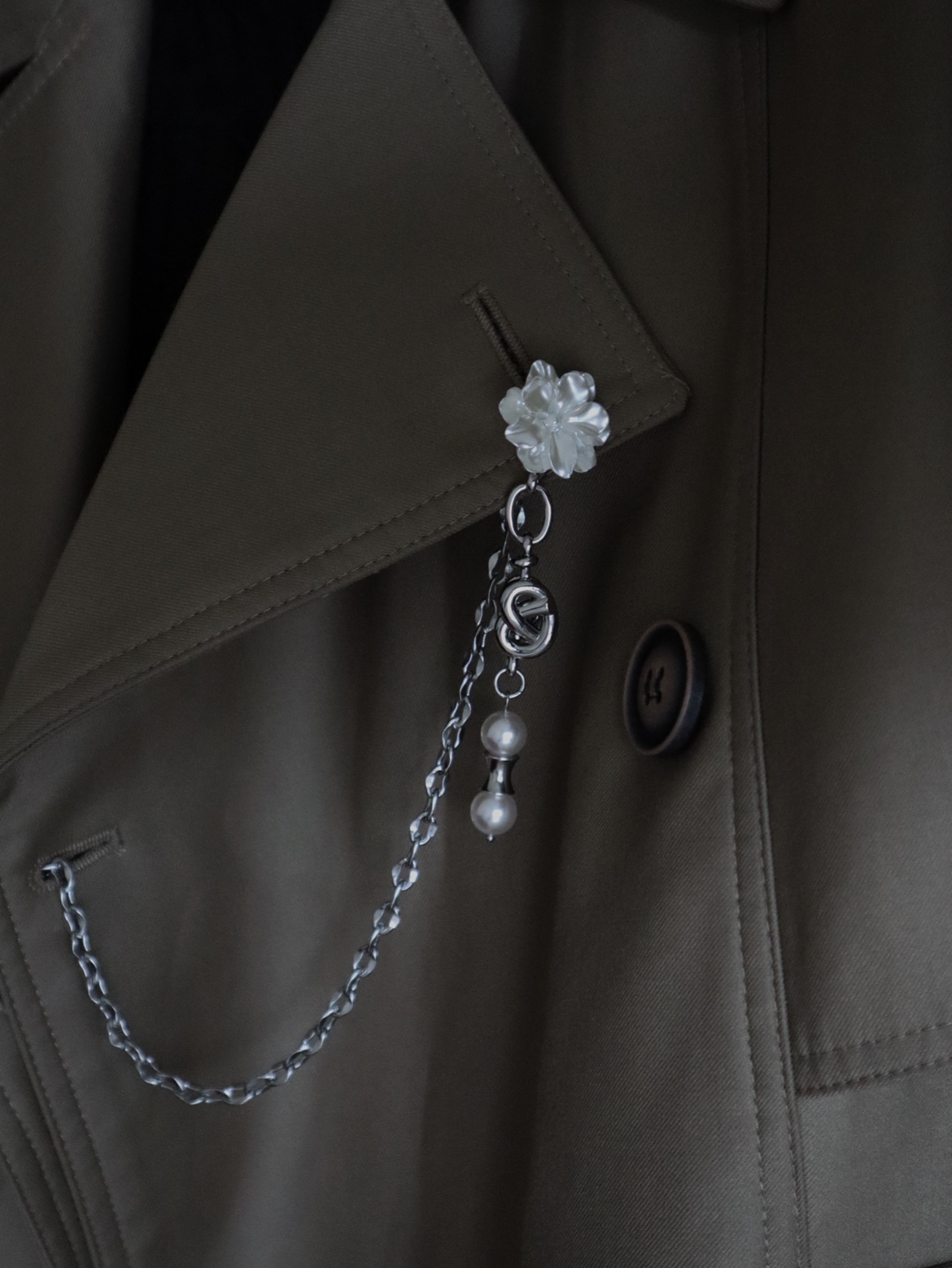 darkcallan原创“风衣上的山茶花”风衣链项链两用氛围感饰品