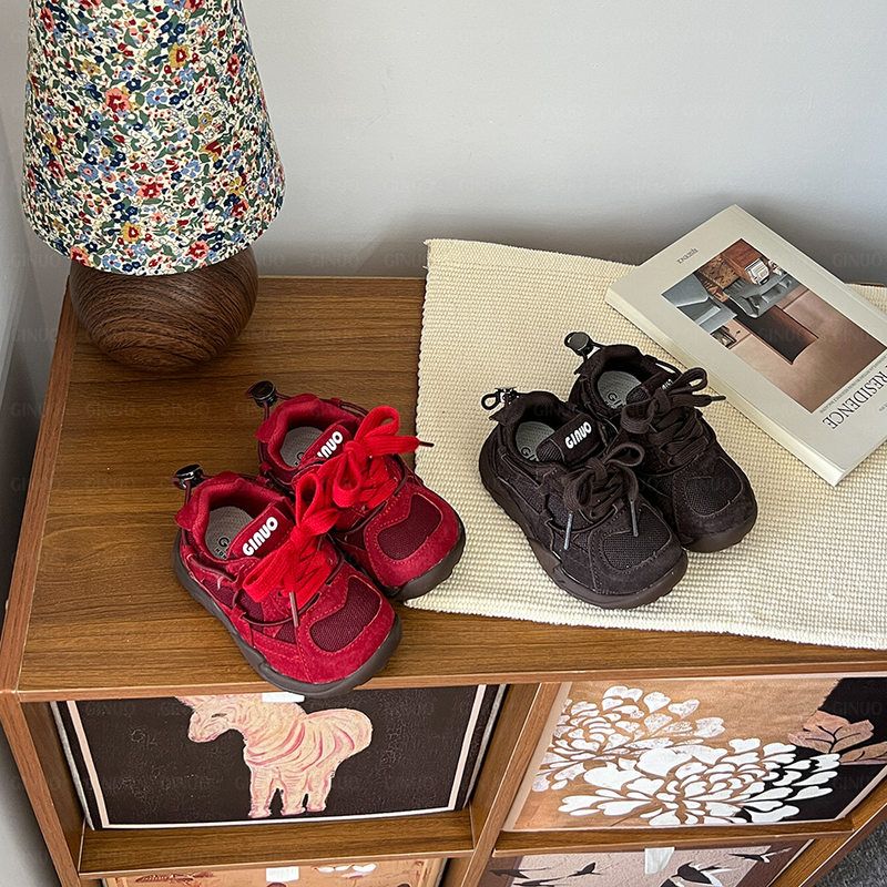 1630码儿童运动鞋2025秋季新款